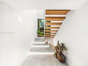 1815 Fairhaven Pl, Miami FL 33133