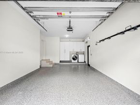 1815 Fairhaven Pl, Miami FL 33133