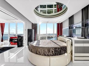 100 S Pointe Dr 3002, Miami Beach FL 33139