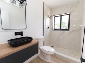 10441 SW 50th Ter, Miami FL 33165
