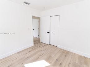 10441 SW 50th Ter, Miami FL 33165