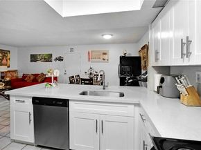 8640 SW 212th St 303, Cutler Bay FL 33189