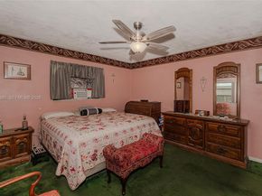 401 NW 93rd Ave, Pembroke Pines FL 33024