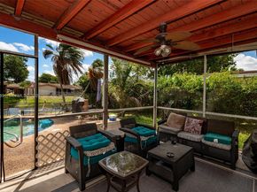 401 NW 93rd Ave, Pembroke Pines FL 33024