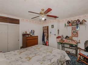 401 NW 93rd Ave, Pembroke Pines FL 33024
