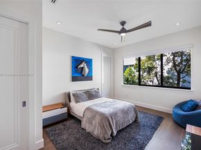 7360 SW 53rd Pl, Miami FL 33143