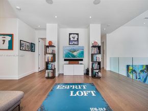 7360 SW 53rd Pl, Miami FL 33143