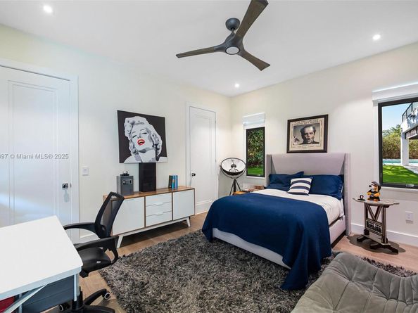 7360 SW 53rd Pl, Miami FL 33143