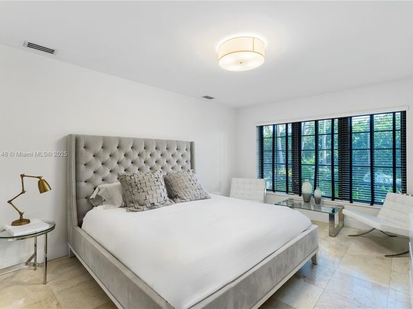100 E Dilido Dr, Miami Beach FL 33139