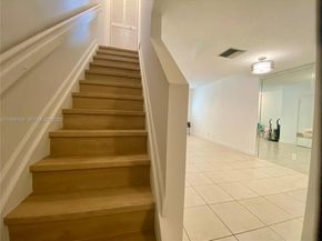 3325 Cabaret Ln, Margate FL 33063