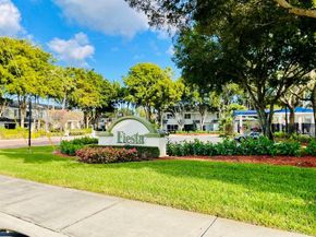 3325 Cabaret Ln, Margate FL 33063