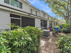 3325 Cabaret Ln, Margate FL 33063