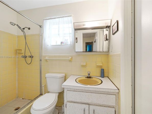 3931 NW 32nd Ave, Lauderdale Lakes FL 33309