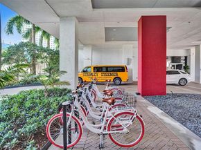 2600 E Hallandale Beach Blvd T3303, Hallandale Beach FL 33009