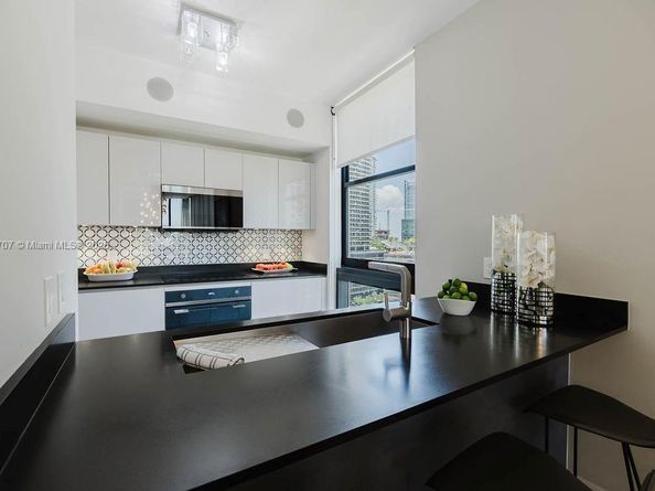 1010 Brickell Ave 1501, Miami FL 33131