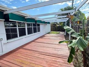 2104 N 14th Ct, Hollywood FL 33020