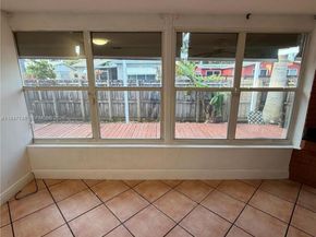 2104 N 14th Ct, Hollywood FL 33020