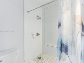13044 SW 88th Ter N 105, Miami FL 33186