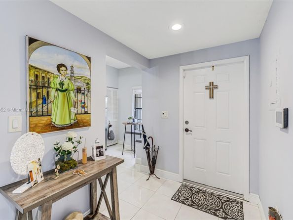 13044 SW 88th Ter N 105, Miami FL 33186