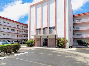 4000 NW 44th Ave 306, Lauderdale Lakes FL 33319