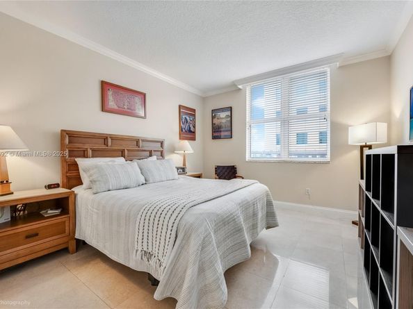 2030 S Douglas Rd 511, Coral Gables FL 33134