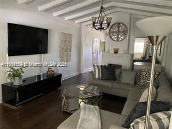 2221 SW 26th Lane, Miami FL 33133