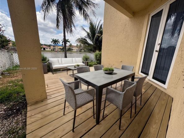 3523 SW 169th Ter, Miramar FL 33027