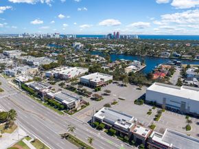 2046 NE 15th St, Fort Lauderdale FL 33304