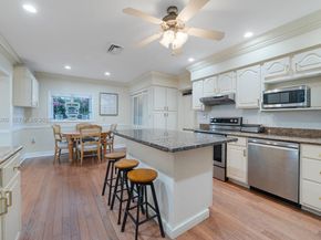 2046 NE 15th St, Fort Lauderdale FL 33304