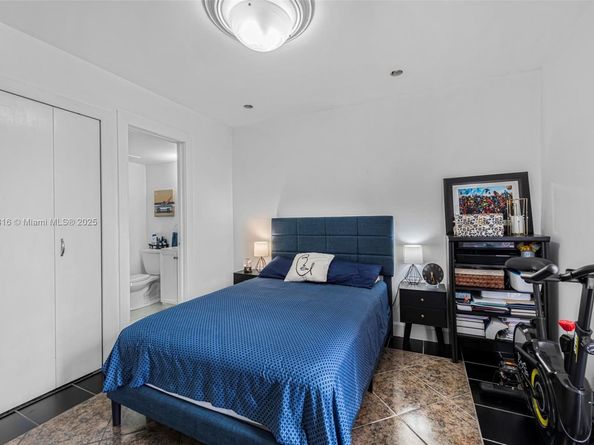 4705 NW 7th St 4087, Miami FL 33126