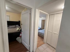 810 NW 24th Ct, Miami FL 33125