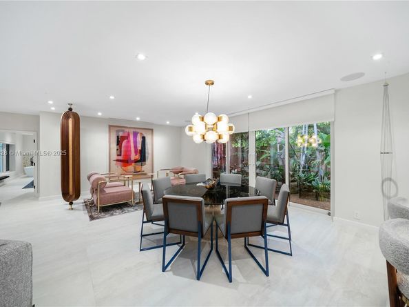 1075 NE 99th St, Miami Shores FL 33138