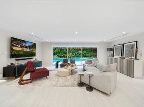 1075 NE 99th St, Miami Shores FL 33138