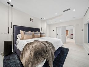 1075 NE 99th St, Miami Shores FL 33138