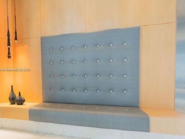 901 Brickell Key Blvd 2701, Miami FL 33131