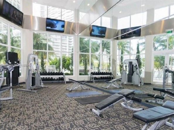 901 Brickell Key Blvd 2701, Miami FL 33131