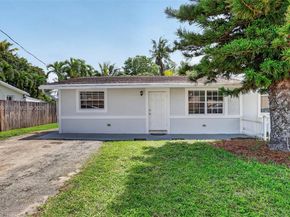 6878 SW 15th St, North Lauderdale FL 33068