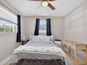 6878 SW 15th St, North Lauderdale FL 33068