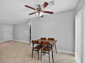 6878 SW 15th St, North Lauderdale FL 33068