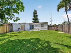 6878 SW 15th St, North Lauderdale FL 33068