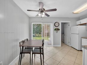 6878 SW 15th St, North Lauderdale FL 33068
