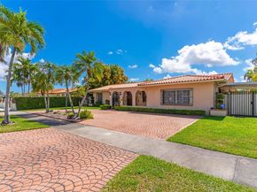 9310 SW 20th St, Miami FL 33165
