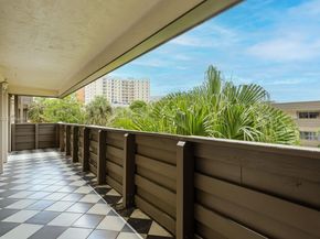8315 SW 72nd Ave 308B, Miami FL 33143