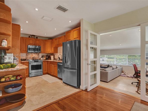 5620 Alhambra Cir, Coral Gables FL 33146