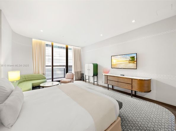 801 S Miami Ave 402, Miami FL 33130