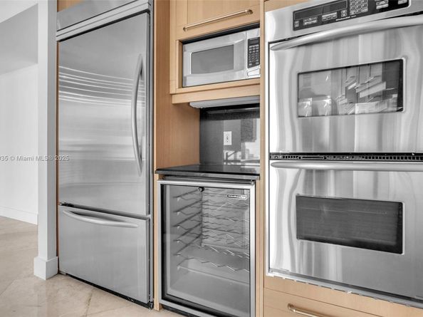 333 Las Olas Way 2703, Fort Lauderdale FL 33301