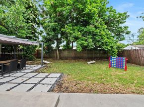 534 NW 50th St, Miami FL 33127