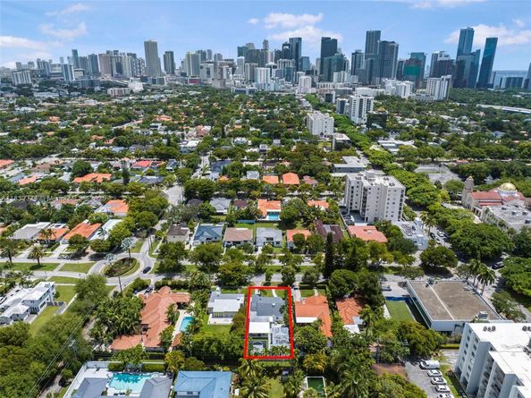 340 SW 25th Rd, Miami FL 33129