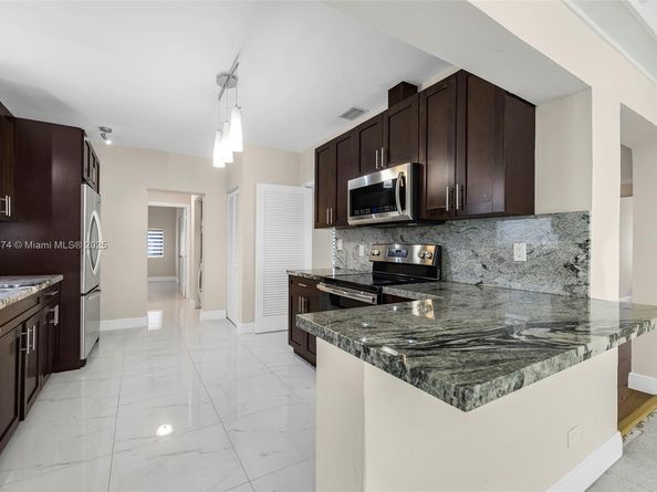 340 SW 25th Rd, Miami FL 33129