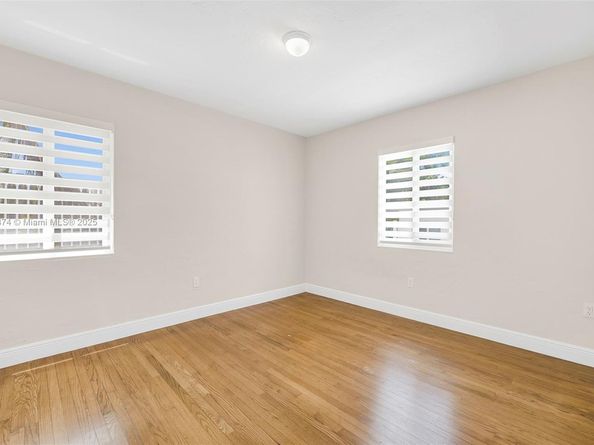 340 SW 25th Rd, Miami FL 33129